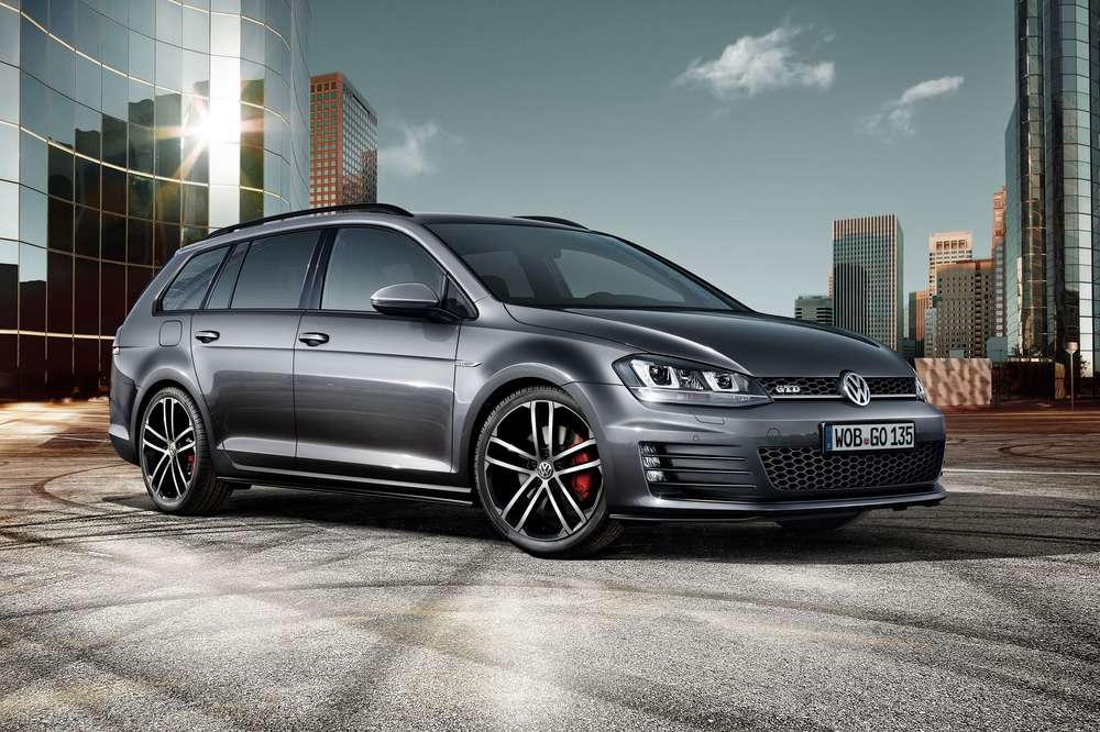 «Заряженный» Volkswagen Golf – рассекречен!