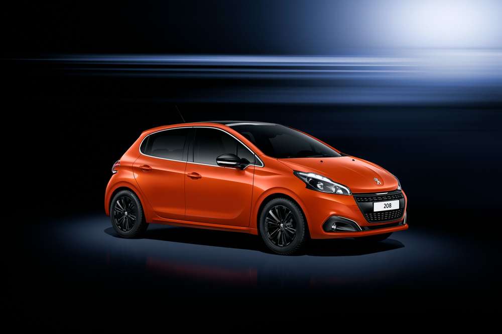 Peugeot 208 блеснет новой внешностью в Женеве