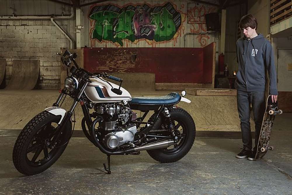 Yamaha XS650: брэт-кастом от Analog Motorcycles