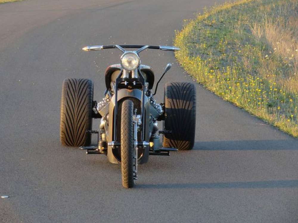 V8 5700cc Trike Motorcycle