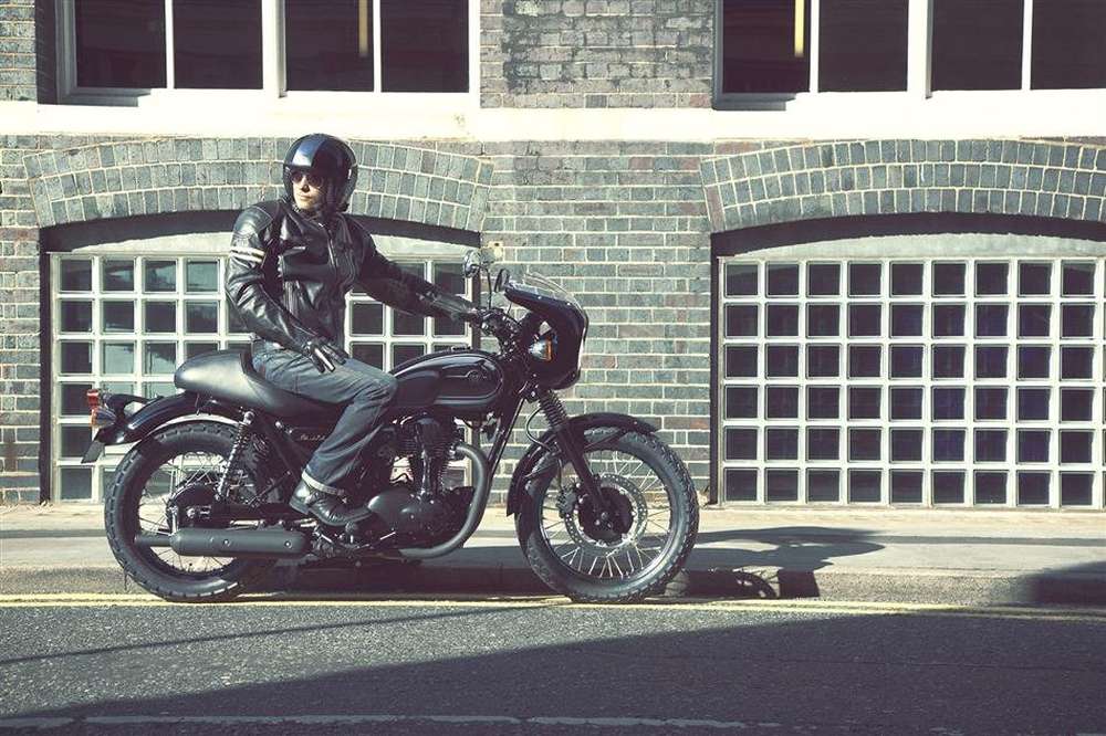 В Kawasaki рассказали о  спецверсии W800 Black Edition 2015