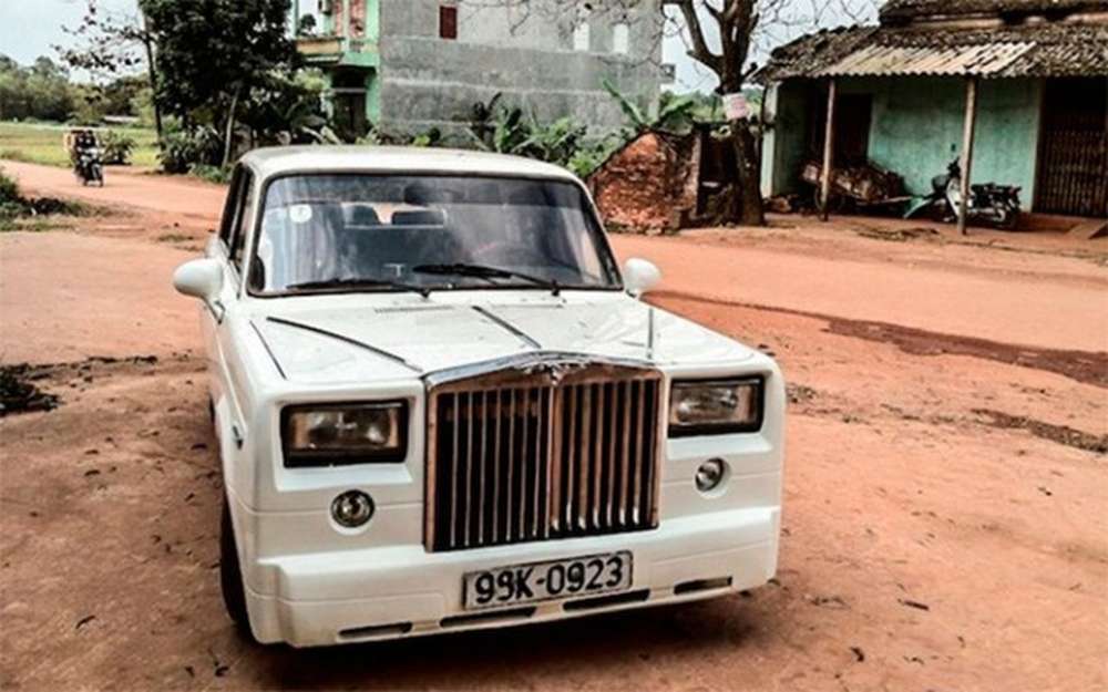 Во Вьетнаме автослесарь превратил вазовскую «семёрку» в Rolls-Royce