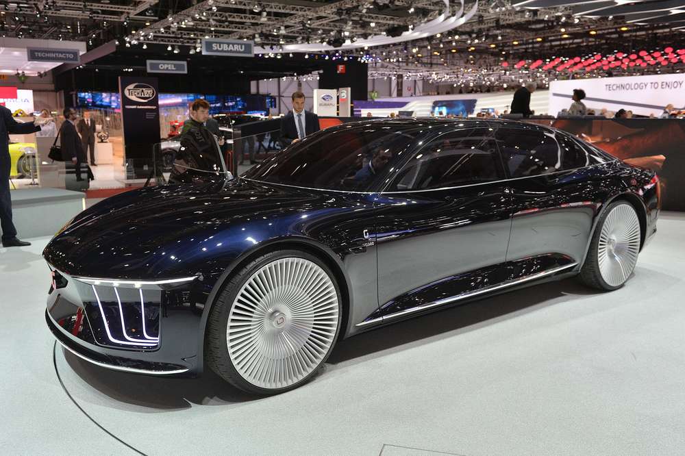 Italdesign Giugiaro выкатило в Женеве «беспилотник»