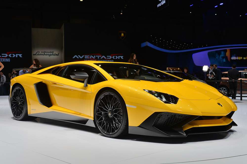 Lamborghini «зарядили» Aventador для Женевы