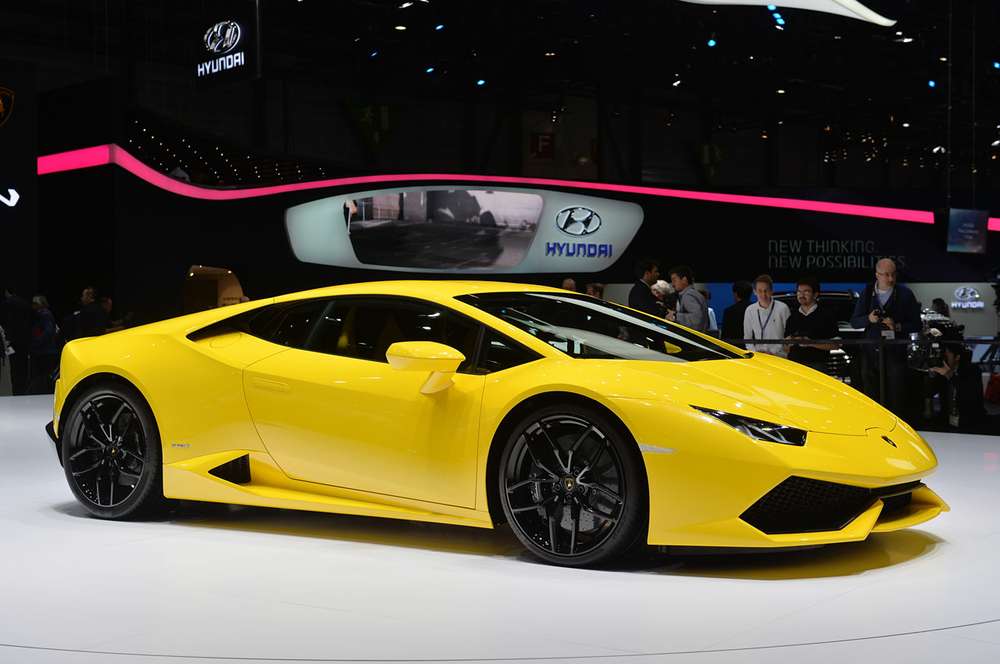 Женевский автосалон представляет нового «быка» от Lamborghini