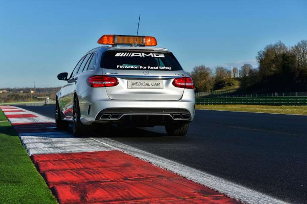 Мерседес e63 Safety car