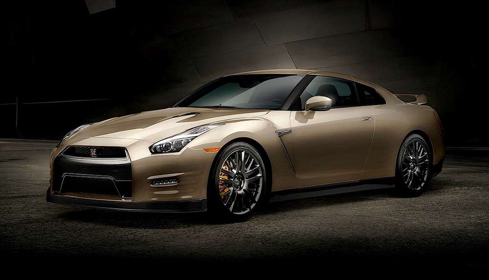 Юбилейные авто от Nissan