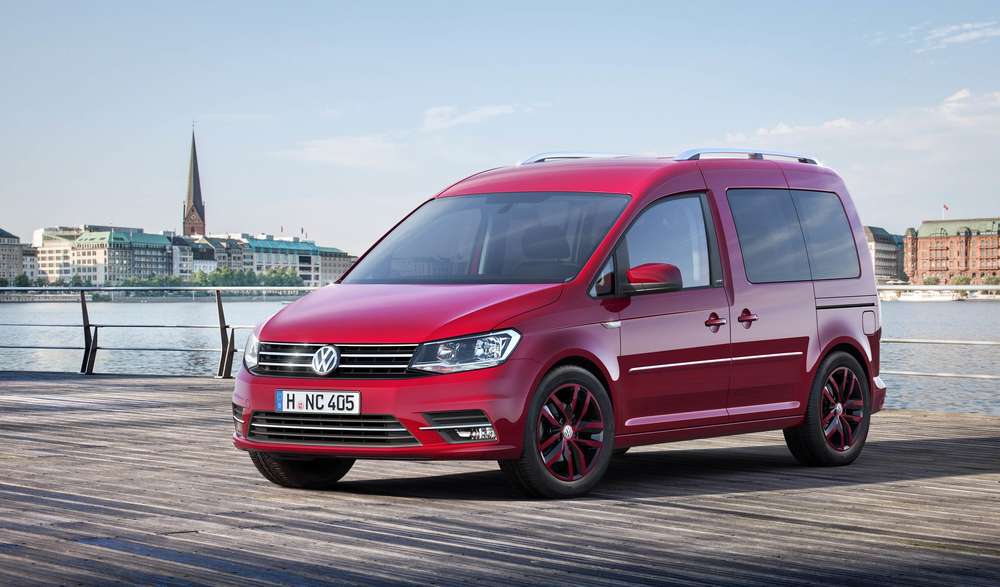 Volkswagen Caddy 2015: уже не третий, но еще и не четвертый