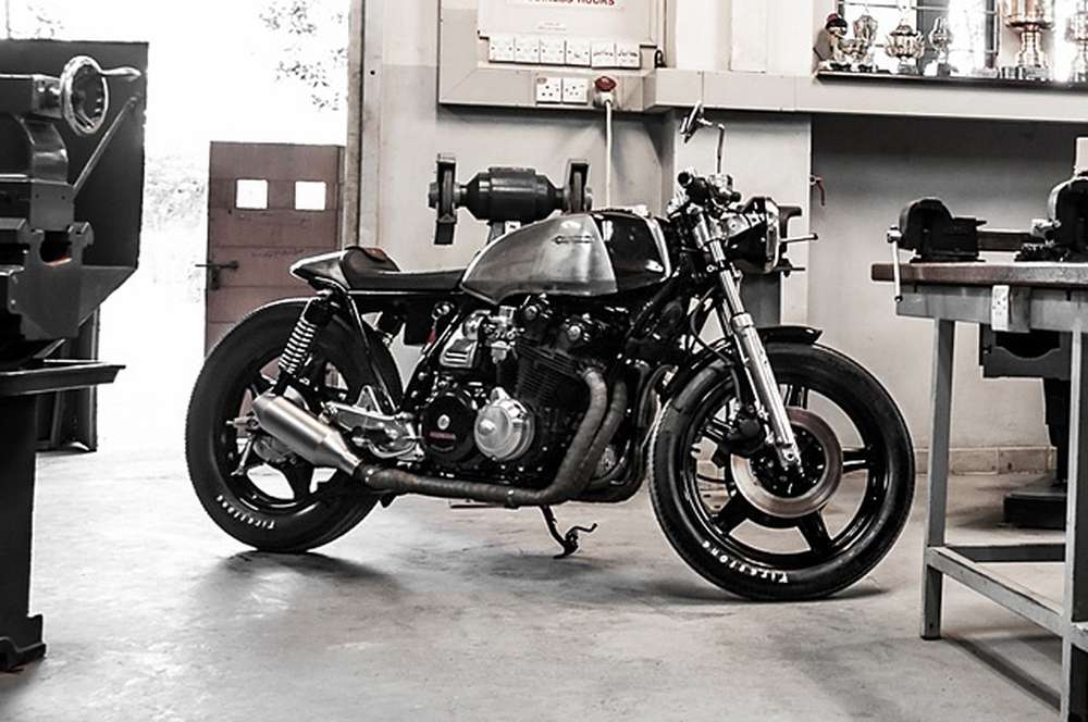 Кафе рейсер Honda CB750K из Пакистана