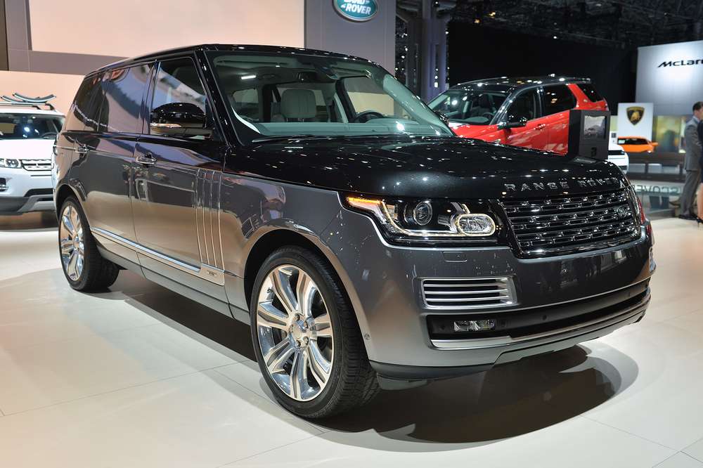 Land Rover привез в Нью-Йорк самый роскошный Range Rover
