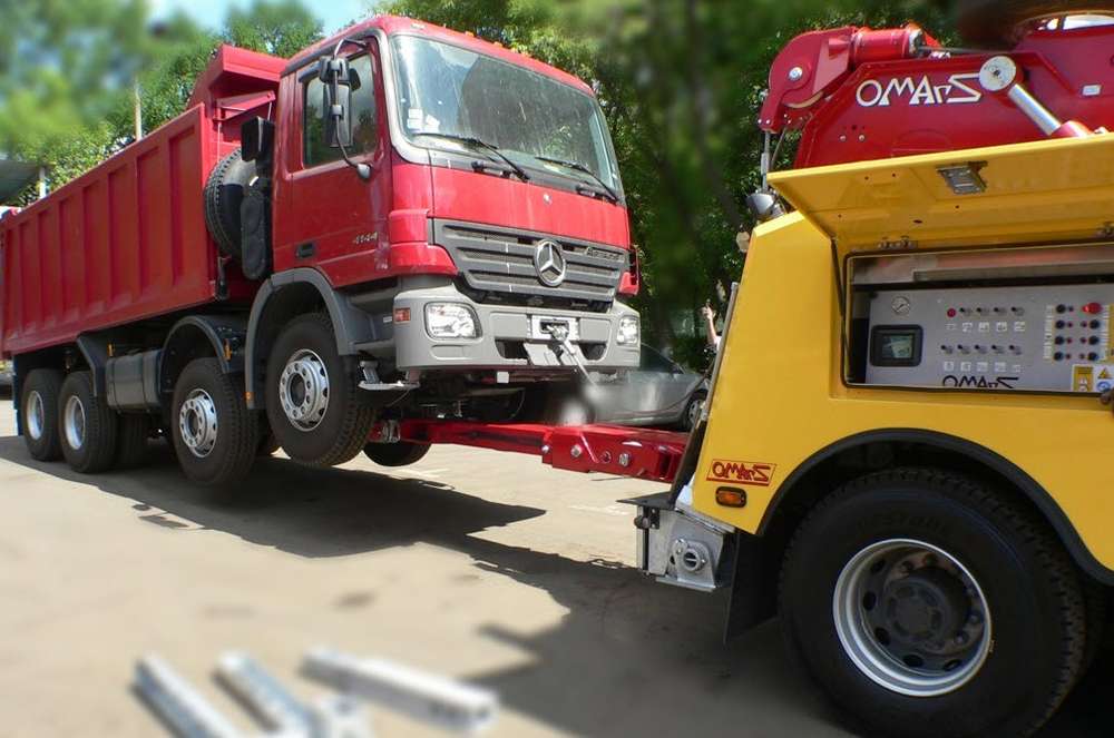 Заказ эвакуатора для крупногабаритных автомобилей