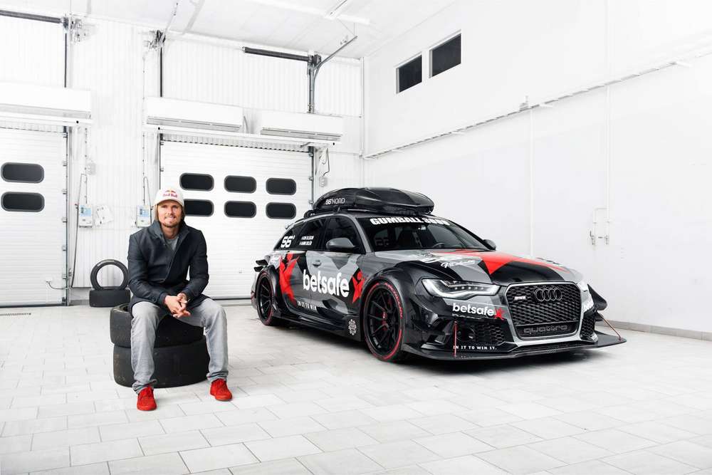 Яркий Audi RS6 DTM из коллекции Джона Олссона