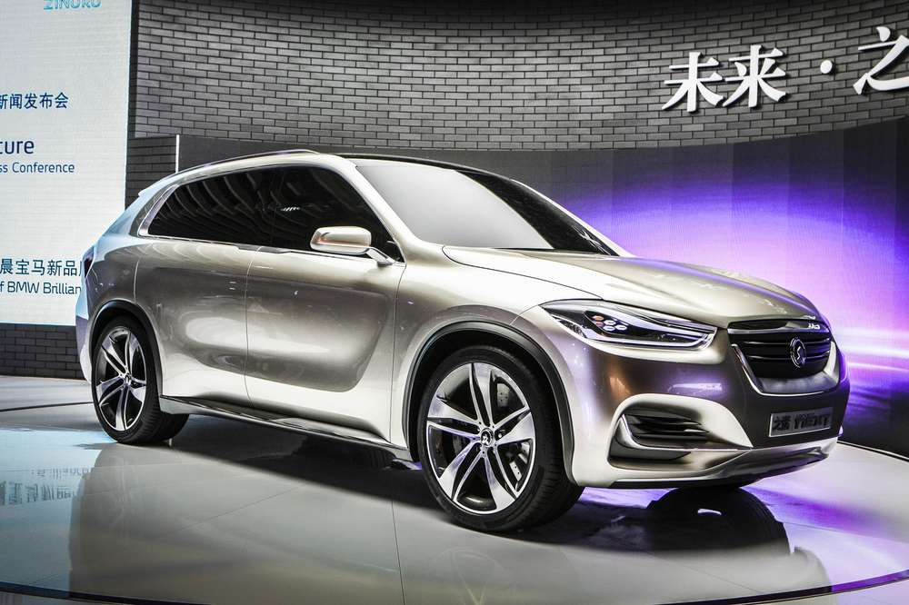 BMW построила электромобиль специально для Китая