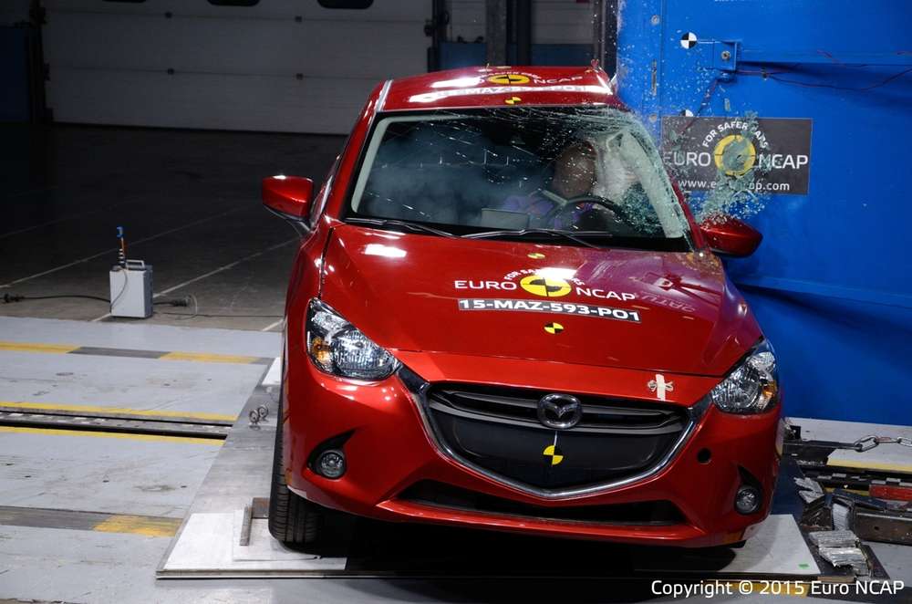 Mazda2 протестировали на безопасность