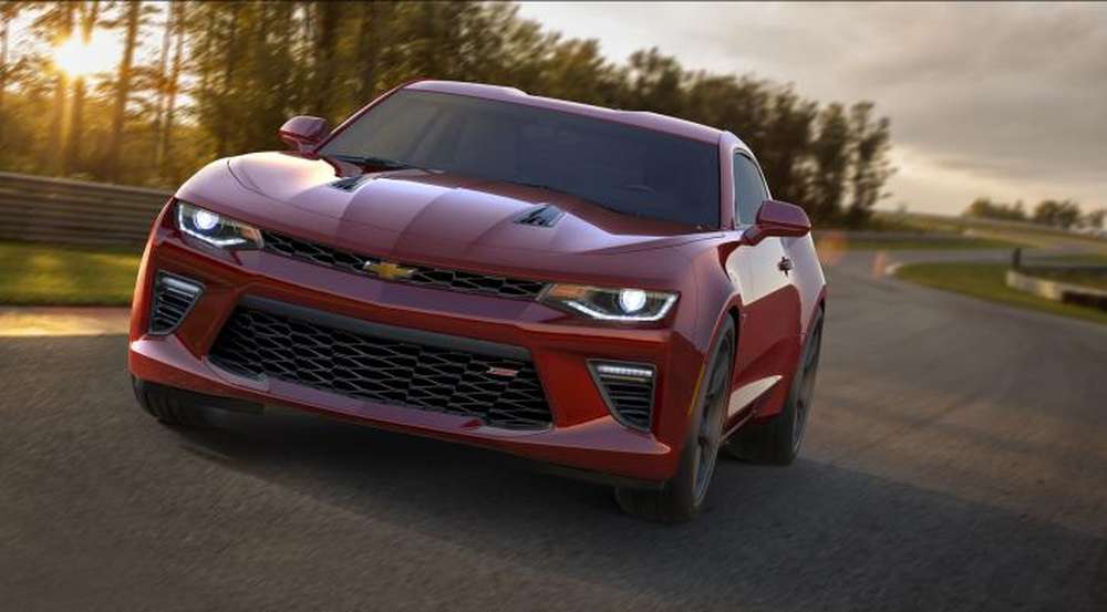 Chevrolet показал «официально» шестое поколение Camaro
