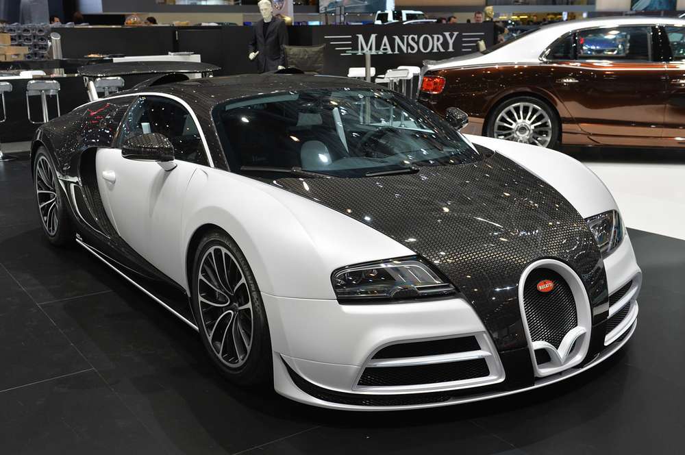В Женеве компания Mansory показала Bugatti Veyron Vivere