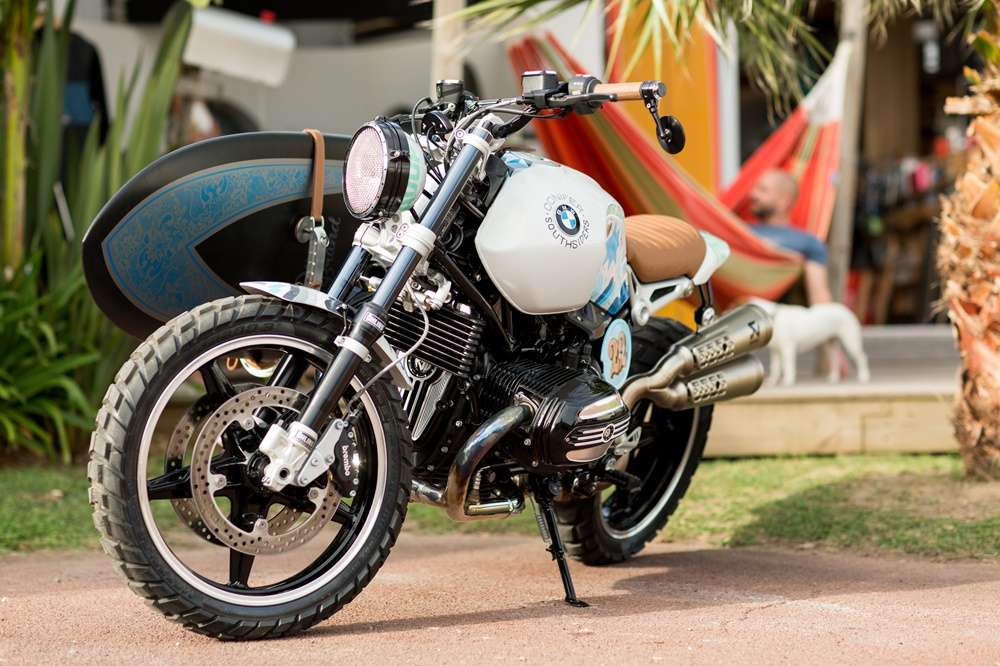 BMW показала на фестивале Wheels & Waves кастом Concept Path 22
