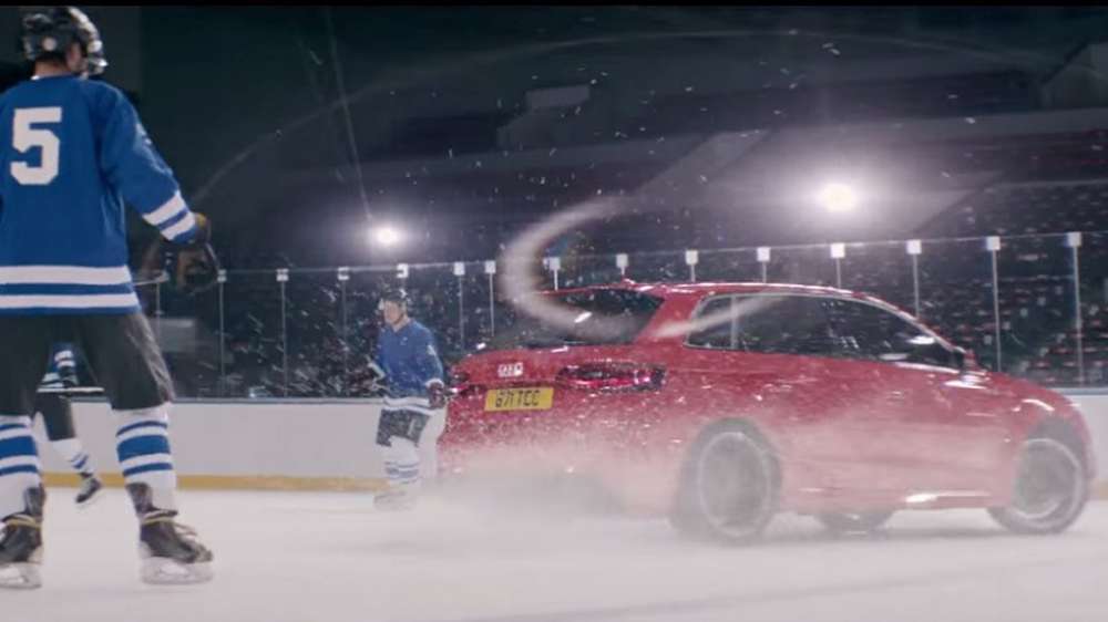 Audi сыграет в хоккей