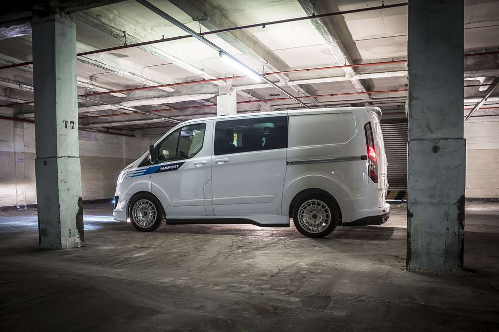 ford transit custom sport 2015