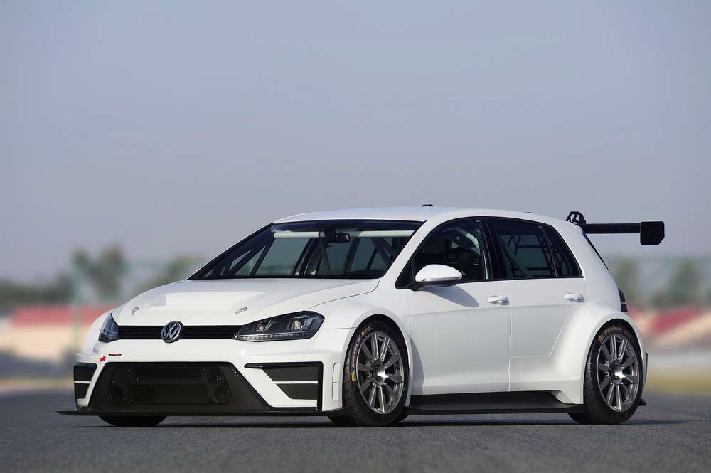 Volkswagen Golf подготовили к кузовным гонкам