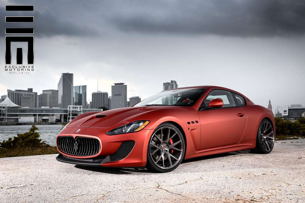 Самый яркий Maserati. Красный Gran Truismo встал на диски Vossen VPS-306