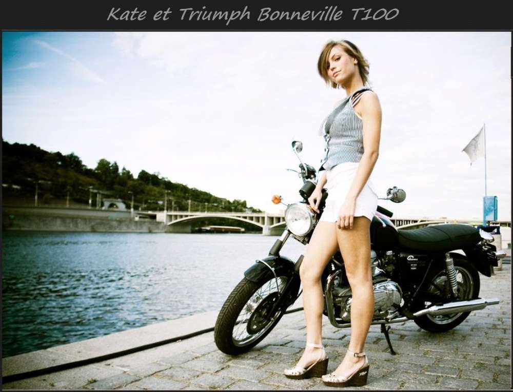 Великолепная пара: Triumph Bonneville T100 и девушка Кейт
