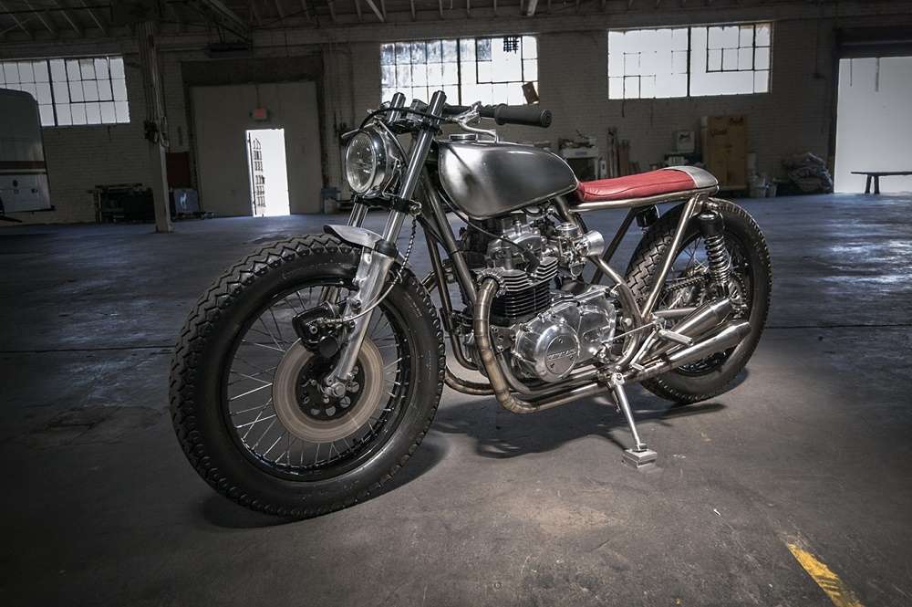 Брэт-кастом Kawasaki KZ400 от Garaje 57