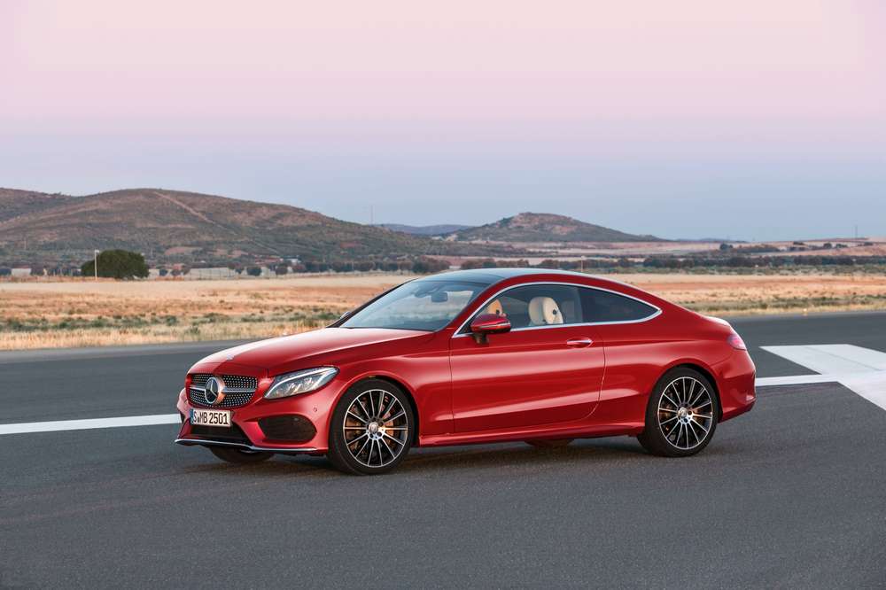 Mercedes-Benz досрочно показал новое купе C-Class