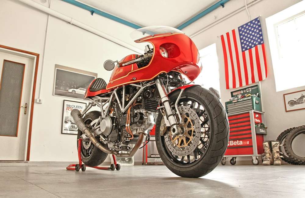 Ducati Supersport 1000