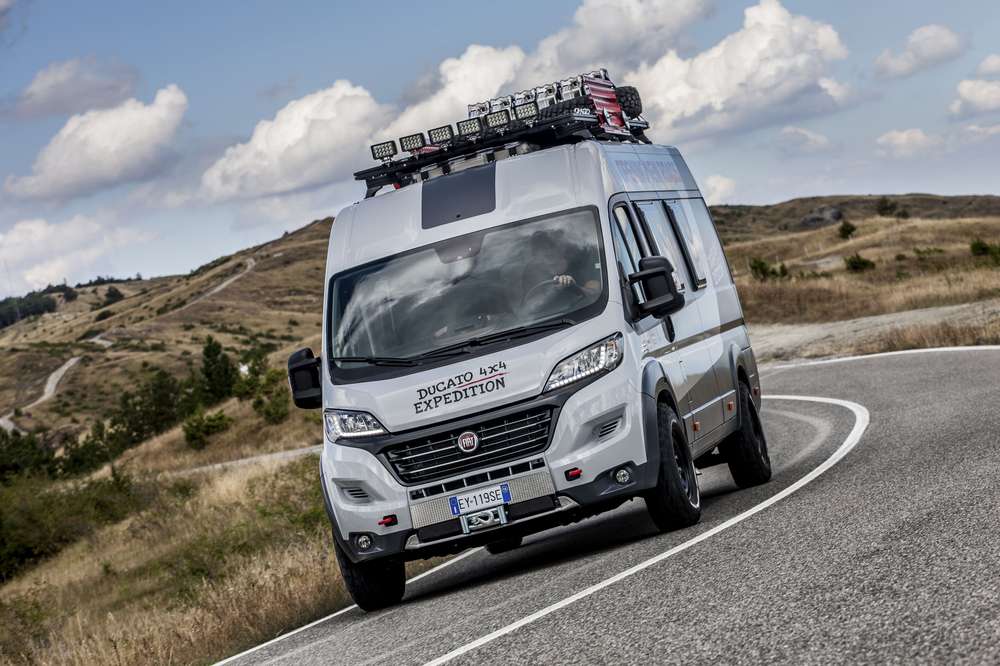 Fiat продемонстрировал фургон Ducato для путешественников