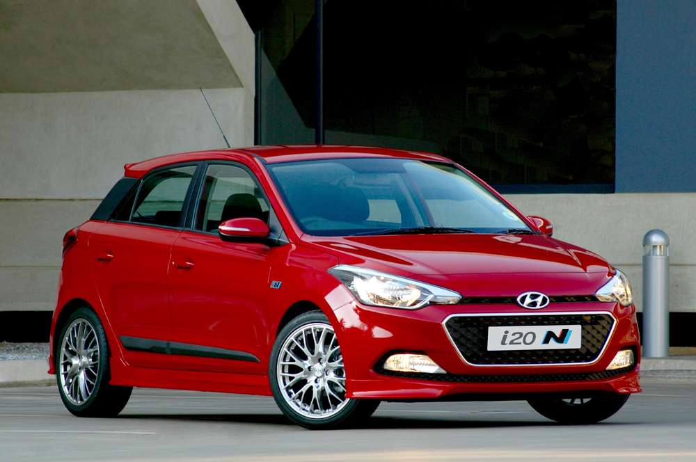 Hyundai «зарядил» i20
