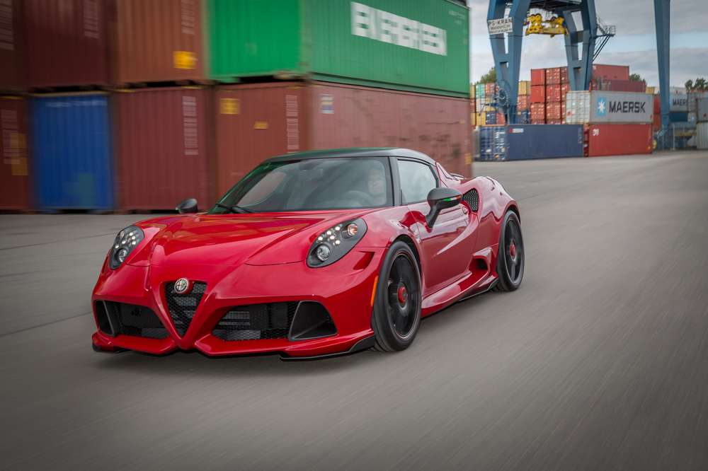 Alfa Romeo 4c stance