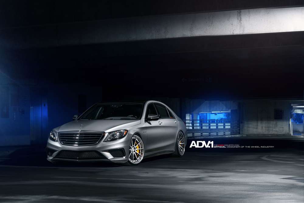 Mercedes-Benz S63 AMG – шик от Renntech