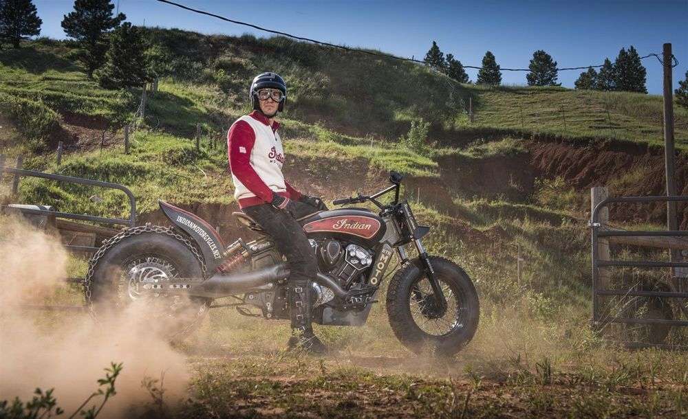 Indian представляет винтажный кастом Black Hills Beast