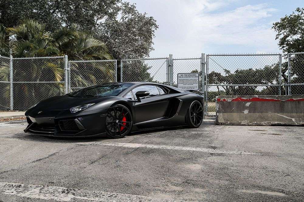 Диски Forgiato и обвес Mansory для Lamborghini Aventador