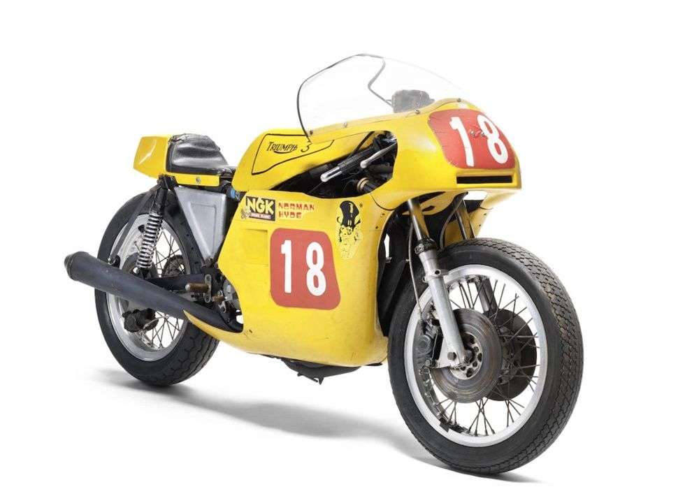 Гоночный Triumph Trident уйдет с аукциона Bonhams