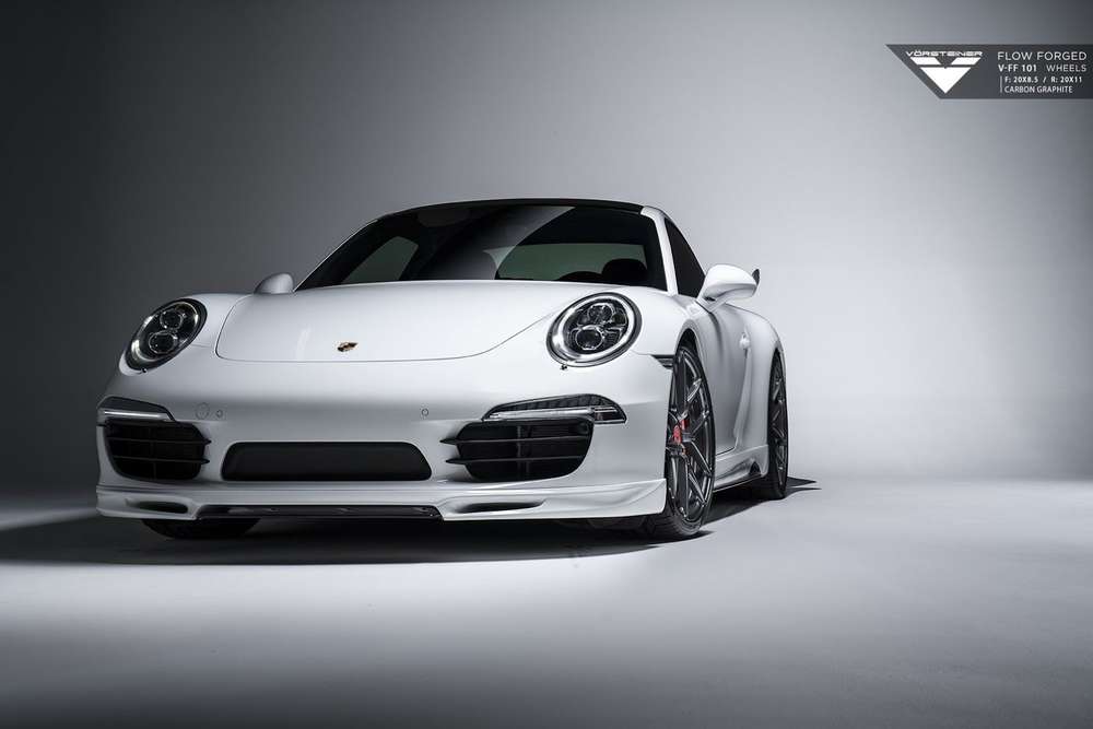 В Vorsteiner обвесили Porsche 991 Turbo 