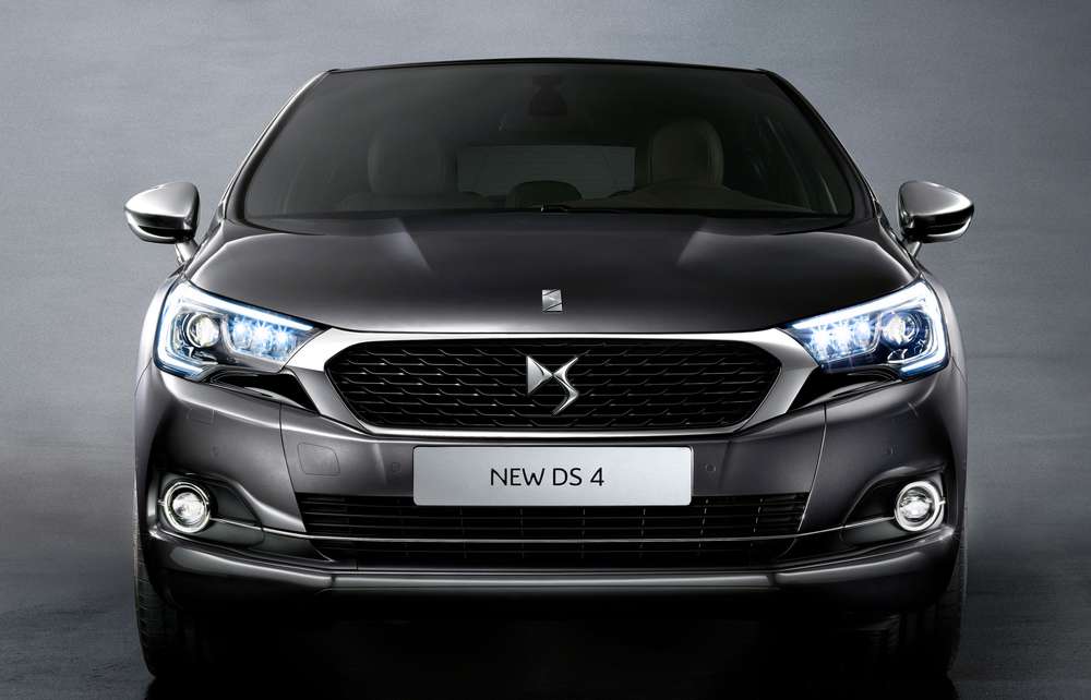 Обновленный Citroen DS4 показал лицо
