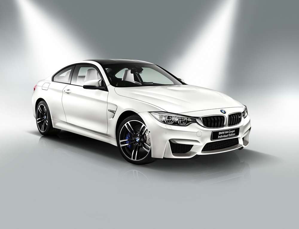Компания BMW отрядит в Японию две специальные модификации M4