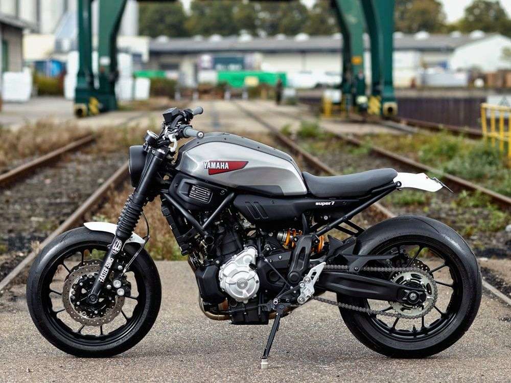 Yamaha xsr700