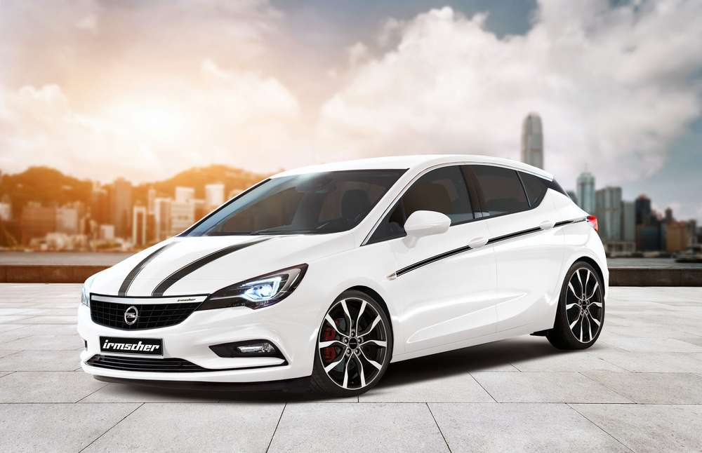 Opel Astra преобразился, но не для россиян