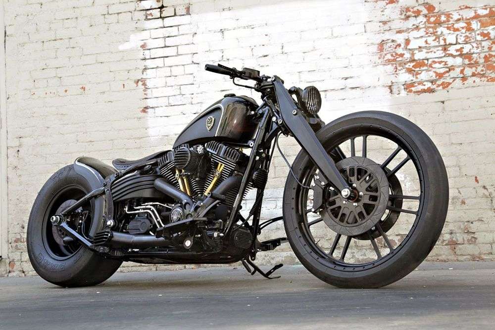Softail Rocker Dark Cannon: кастом от Rough Crafts