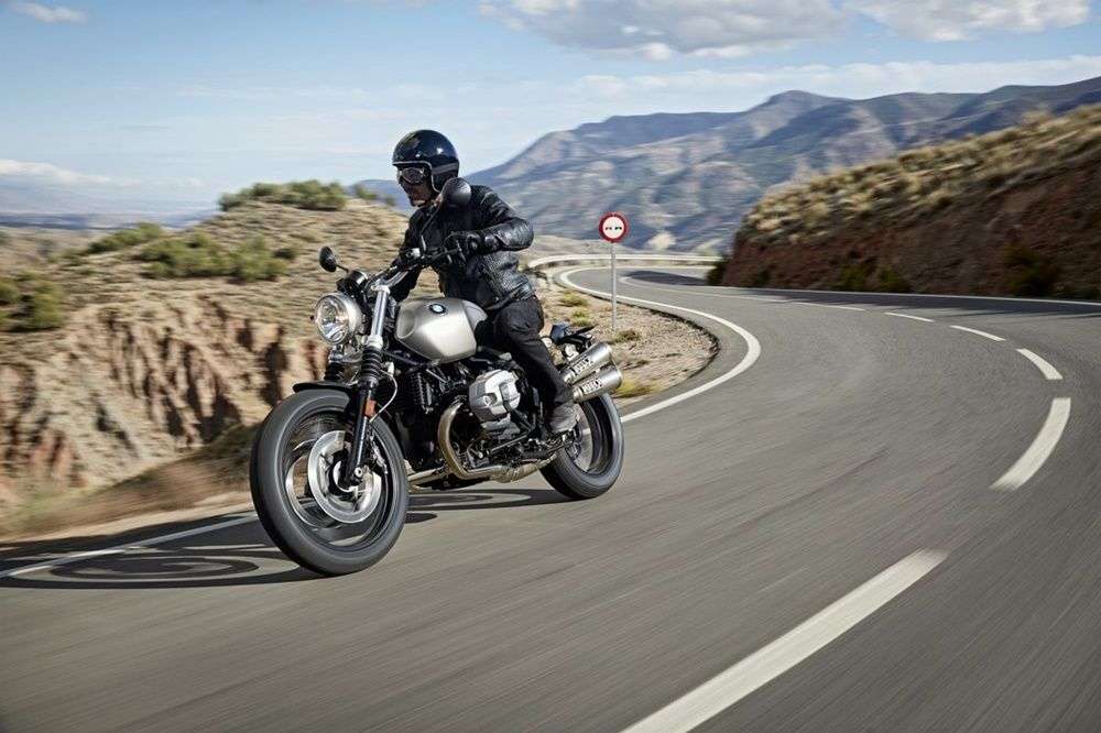 РњРѕС‚РѕС†РёРєР» BMW Scrambler