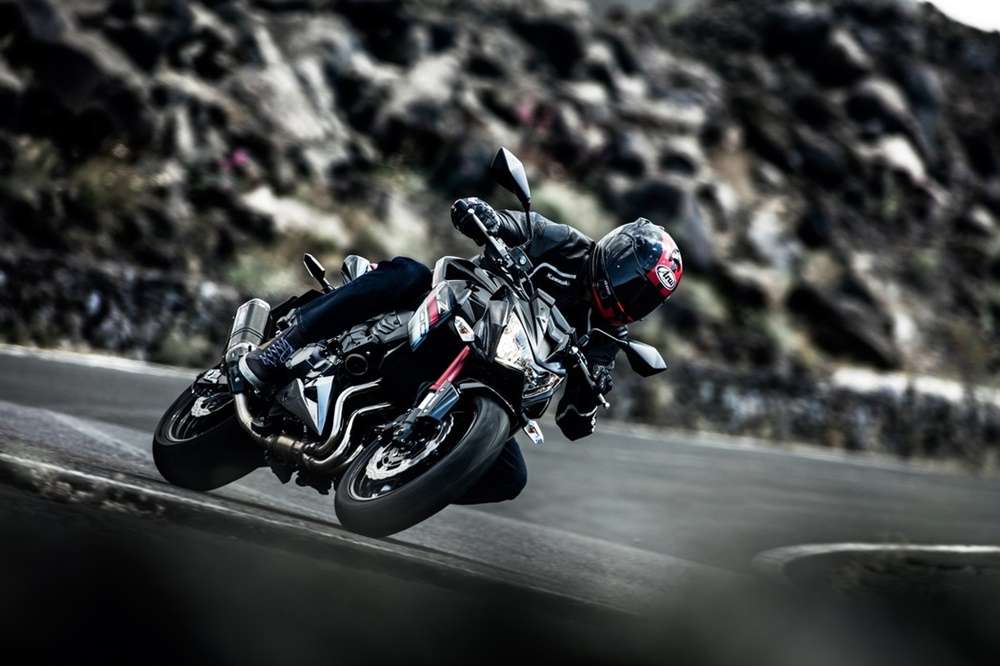 Японские байки Kawasaki Sugomi Edition 2016 модельного года: Z800 и Z1000