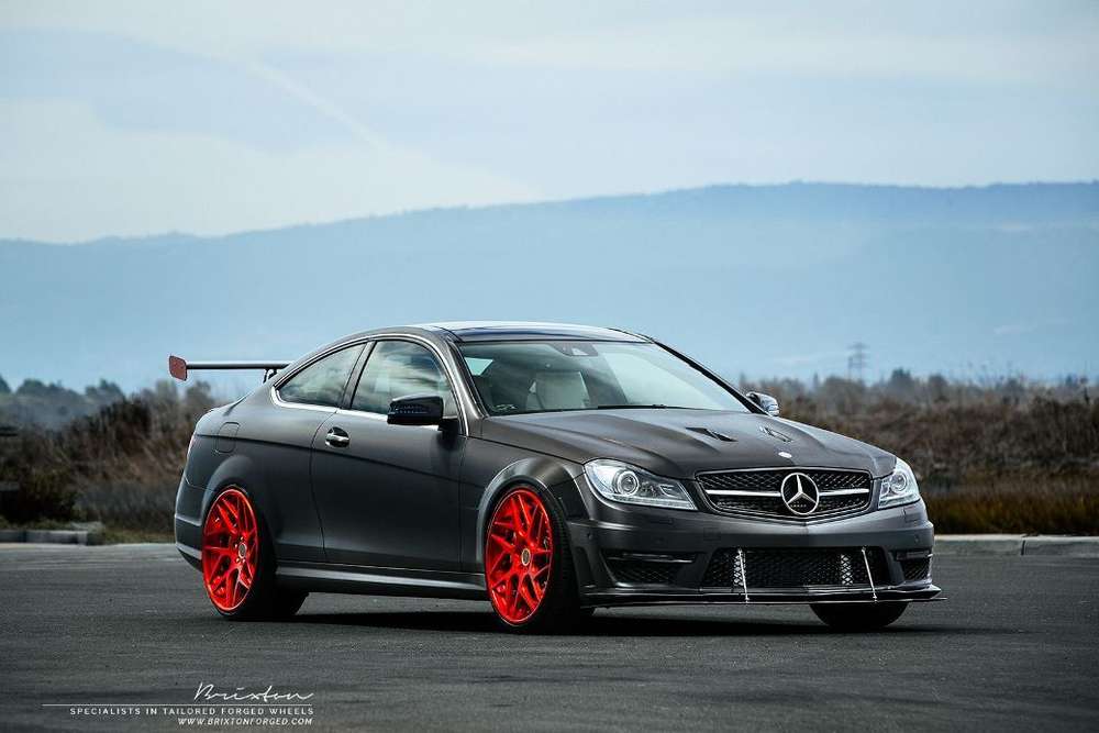 В Weistec Engineering поработали с Mercedes-Benz C63 AMG