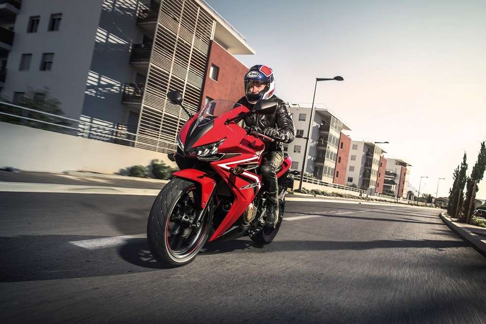 Honda CBR500R 2016 года после рестайлинга