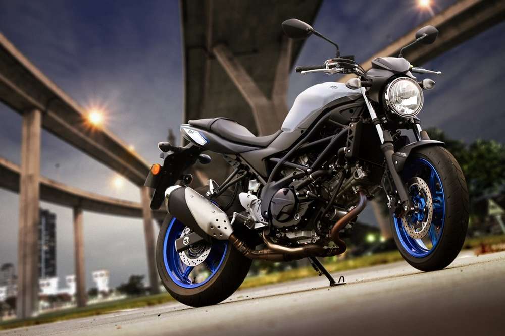 Suzuki возвращает нейкед SV650 2016 года
