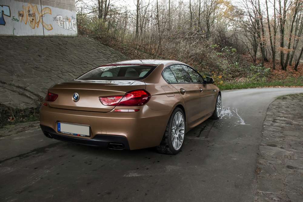 BMW 650i матовая