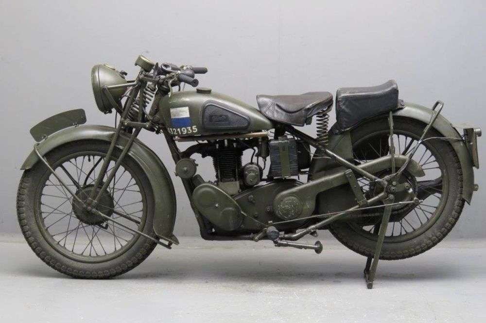 Старинный байк Velocette MAC 1939 года выпуска