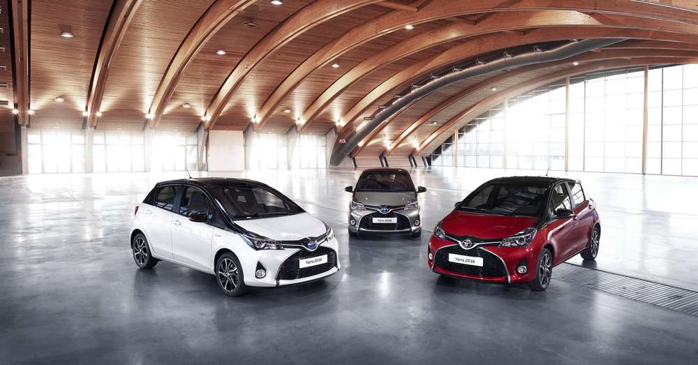 Компания Toyota обновила пятидверный хэтчбэк Yaris для рынка Великобритании
